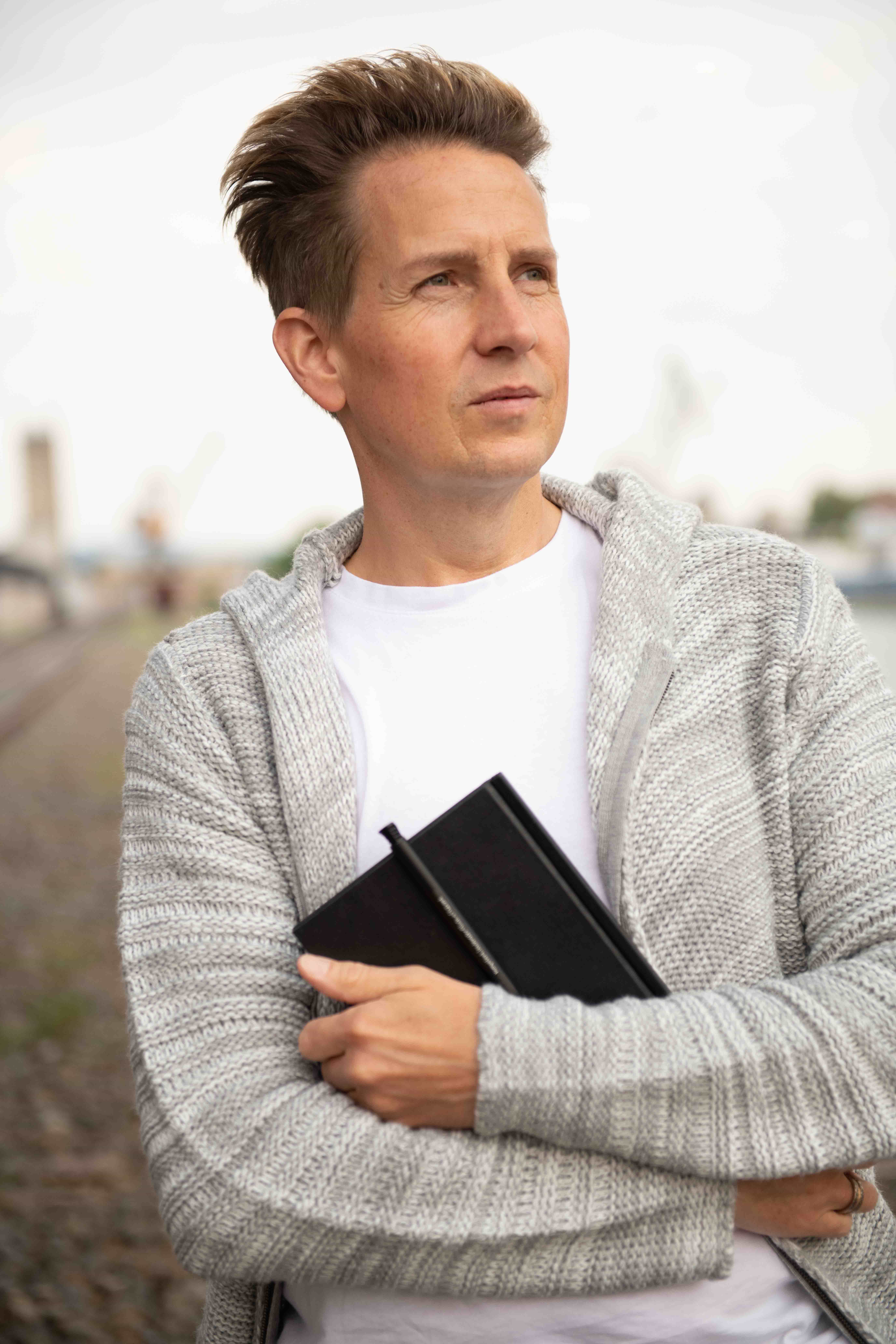 Über mich – Dein virtueller Assistent